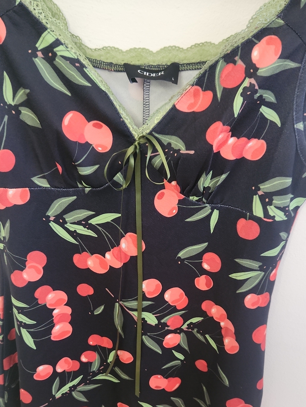 Cider Black Cherry Print Tank Dress Olive Lace Large Fruit Vacation - Picture 3 of 7
